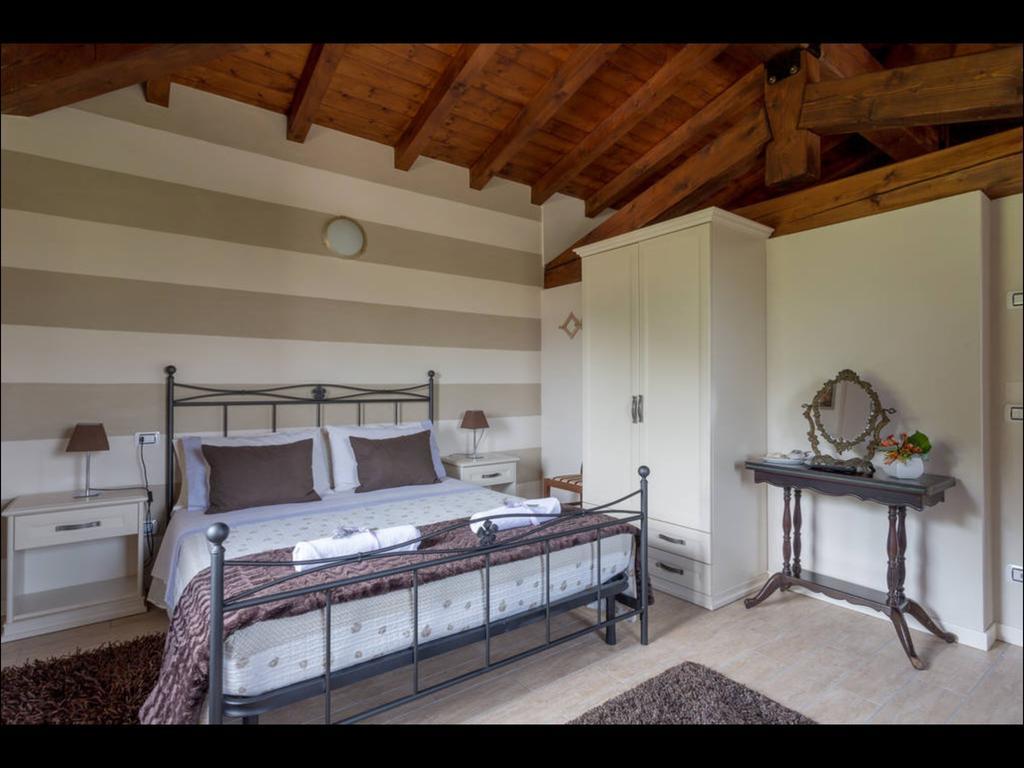 B&B Ronco Degli Ulivi 이세오 외부 사진